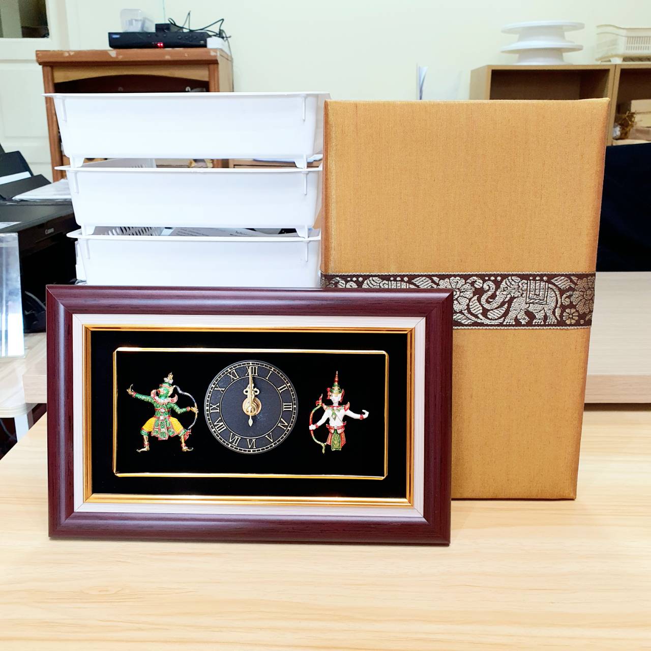 นาฬิกาคู่รามเกียรติ์