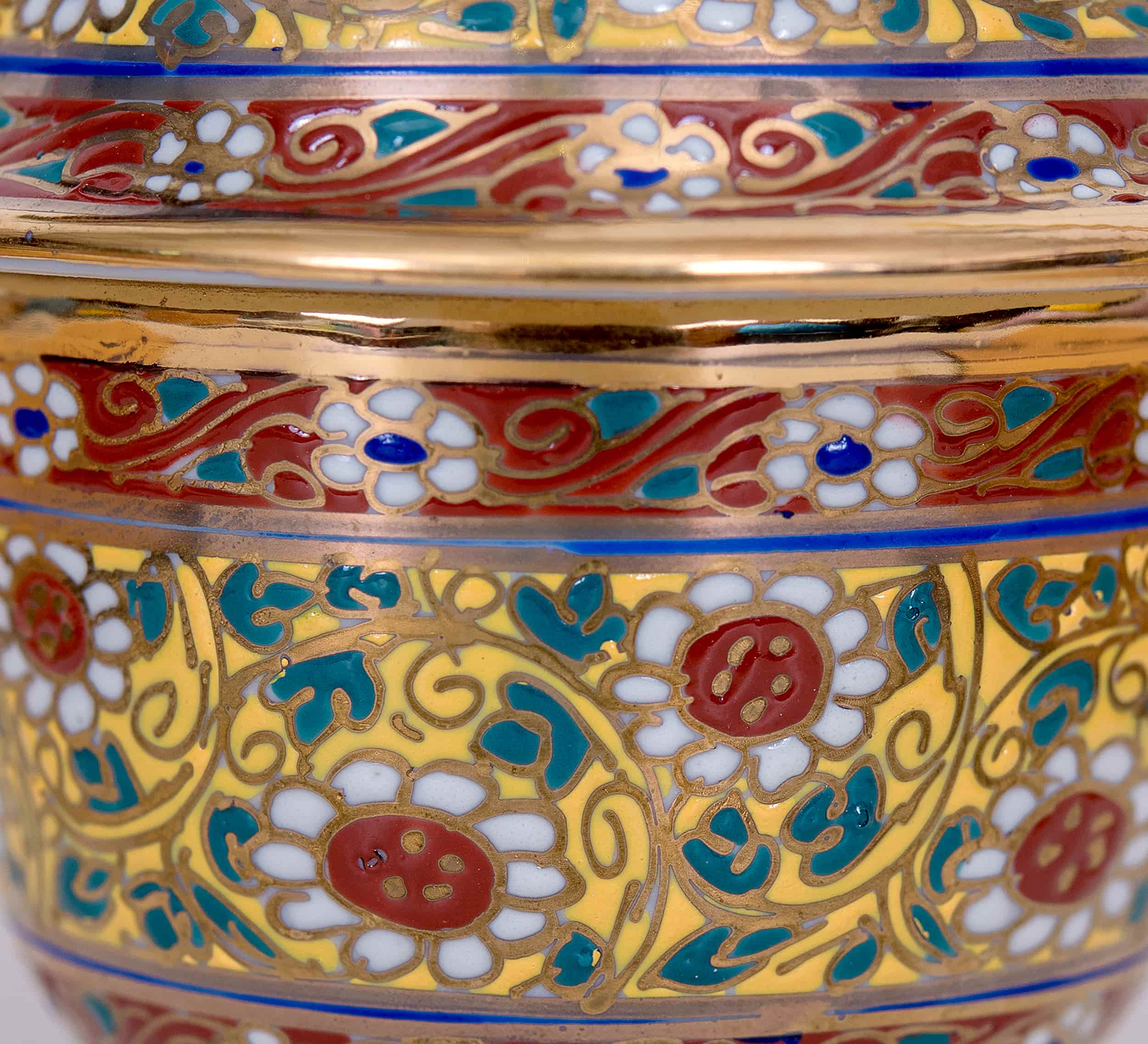 โถ 2 นิ้ว จักรีเหลือง